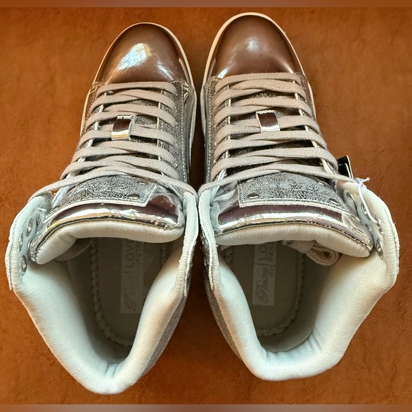 Pastry Pop Tart Hi-Top Dance Sneakers Silver Glitter Women’s 6 NIB - Picture 6 of 11